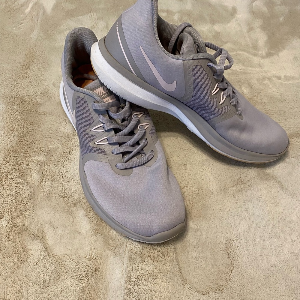 Nike Women’s Lavender/Gray Running Sneakers